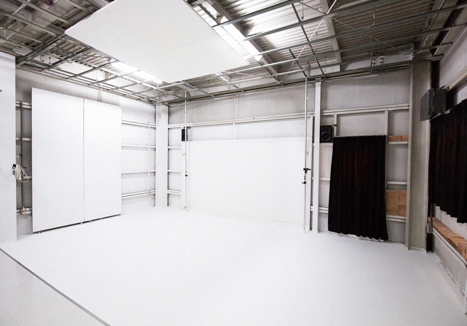 スタジオの画像